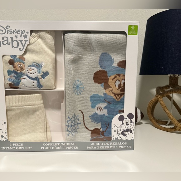 New Mickey Mouse Gift Set for Baby - Picture 1 of 6